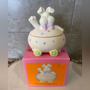 Vintage Easter Bunny Rabbit Porcelain Egg Shape Trinket Box Holder